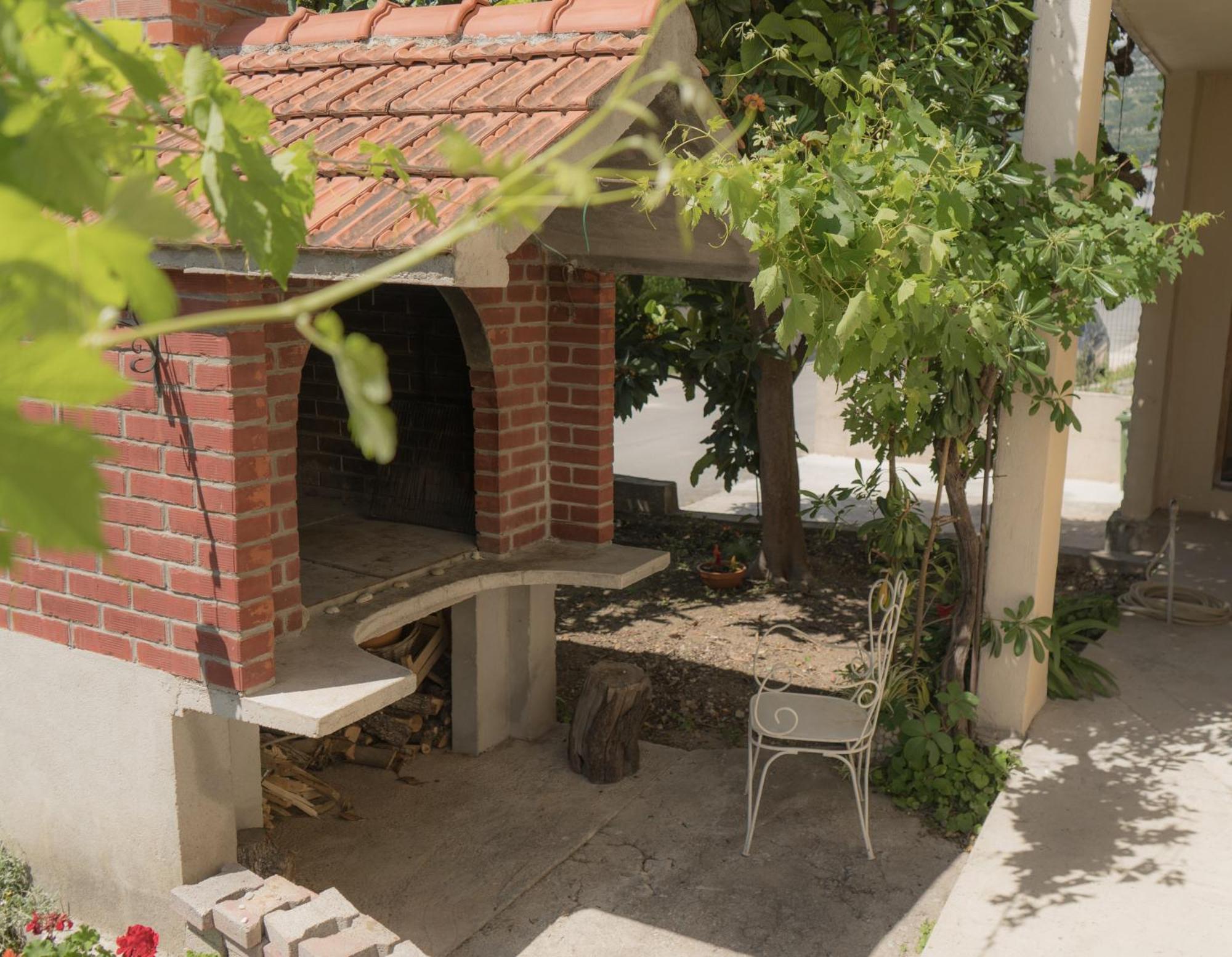 Apartment Gloria Kastela Exterior photo